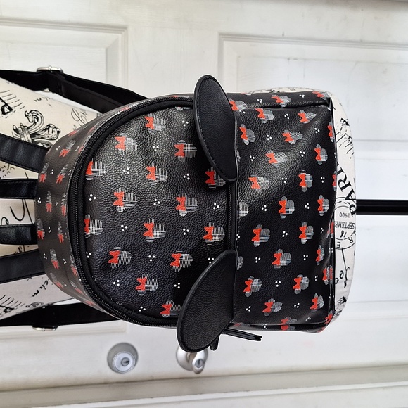 Danielle Nicole Women's Minnie Disney Backpack - Picture 5 of 16